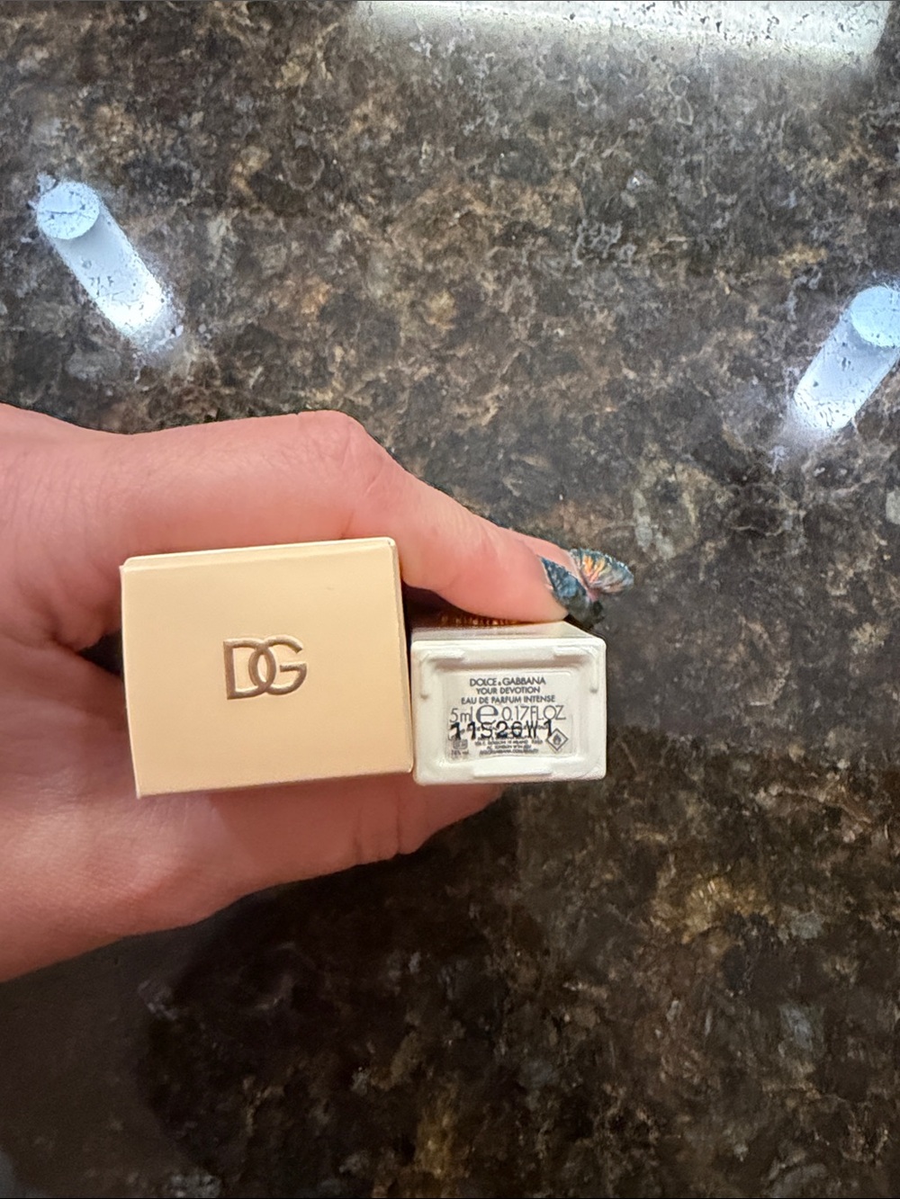 Dolce & Gabbana Your Devotion .17 fl oz New - Picture 3 of 3